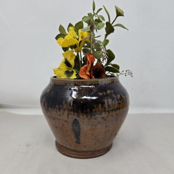 Studio Pottery Handmade Vase Signed Ti Marie 2001 Vintage Earth Tone Brown-Black - Picture 2 of 10